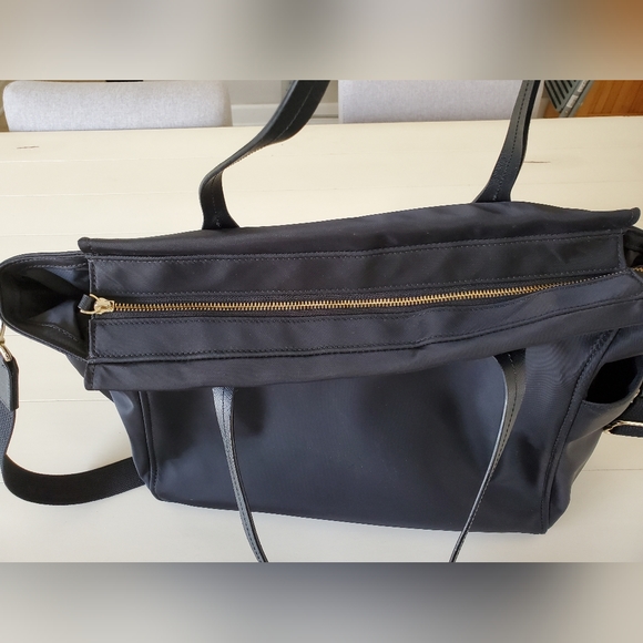 Kate Spade Chelsea Diaper/Laptop/Travel bag - Picture 3 of 14